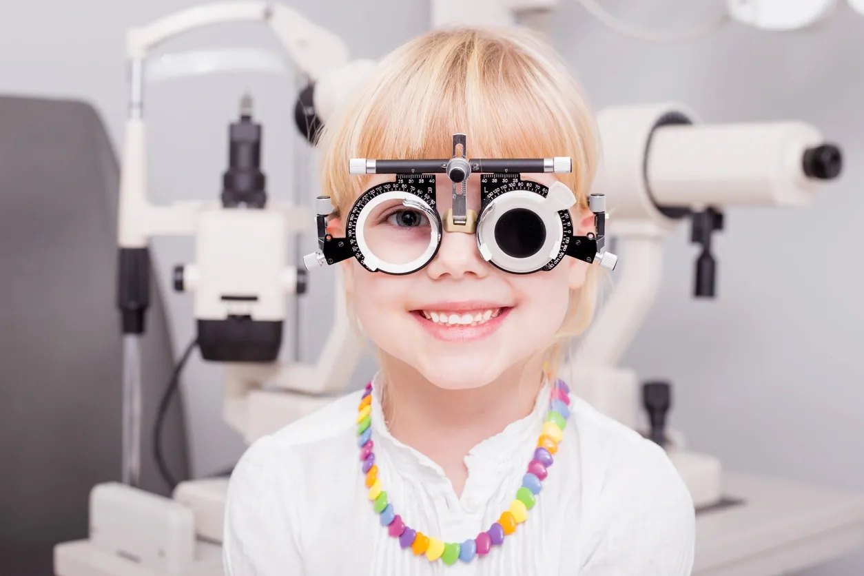 Rising astigmatism in children. Causes and management.